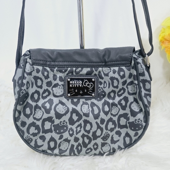 Hello Kitti gray and black crossbody bag medium - Picture 5 of 17